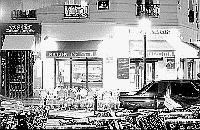Paris black and white photos at night - Île Saint Louis - Café