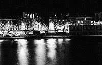 Paris black and white photos at night - La Seine - Quais