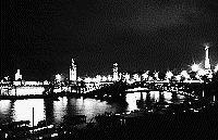 Paris black and white photos at night - Pont Alexandre III